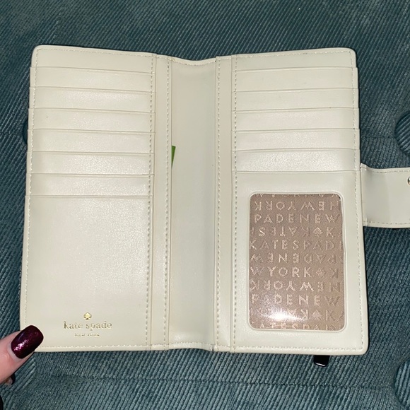 kate spade wallet - Picture 3 of 5